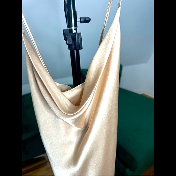 NWOT Show Me Your Mumu Verona Midi Cowl Dress - Picture 12 of 12